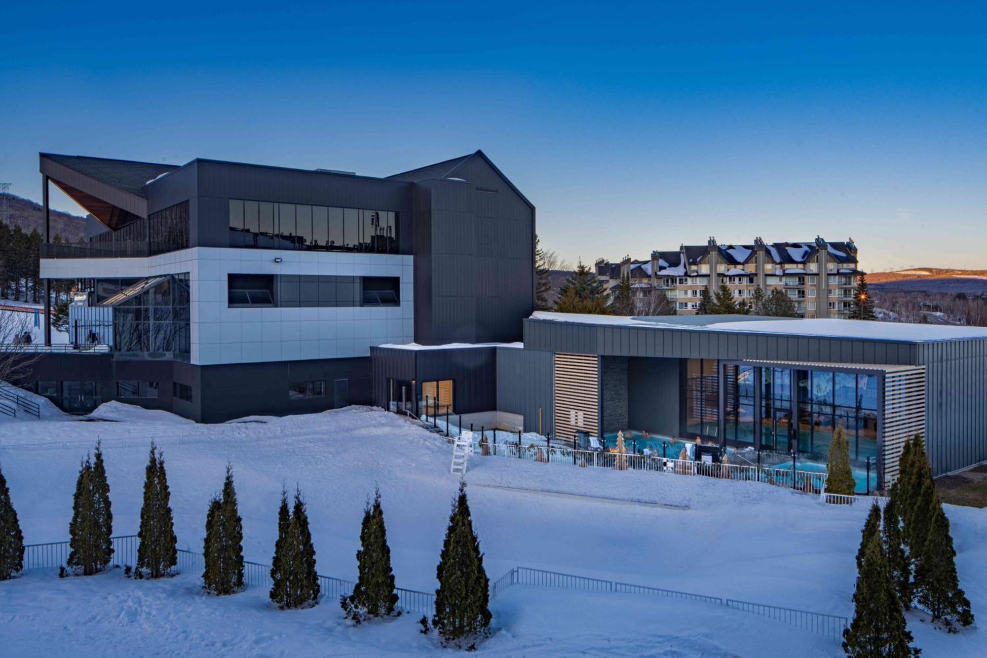 Delta Hotels By Marriott Mont Sainte-Anne, Resort & Convention Center Beaupré Exterior foto
